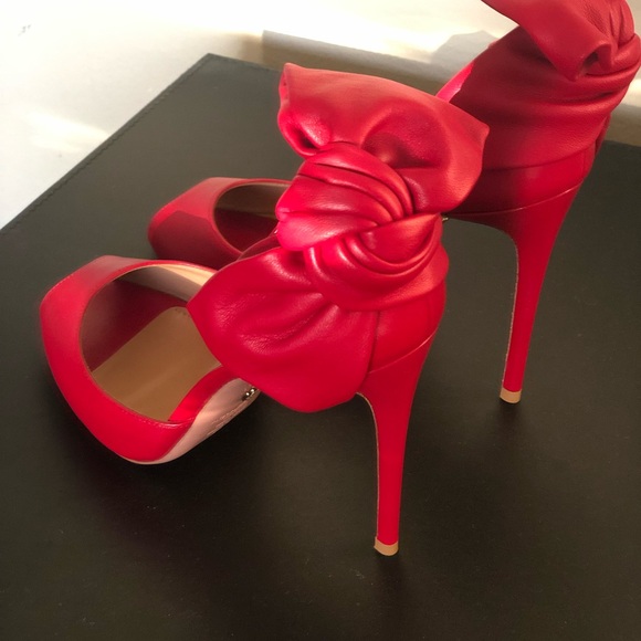 Aquazzura Versailles peep toe pumps, Size 38.5 - Picture 6 of 8